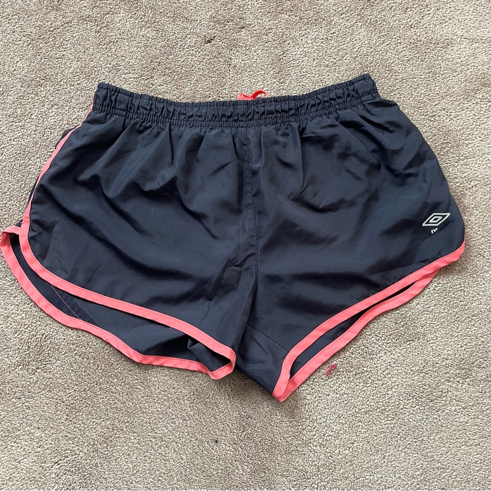 2/$20 Umbro Women’s Lined Elastic Waist Athletic Shorts Size Medium